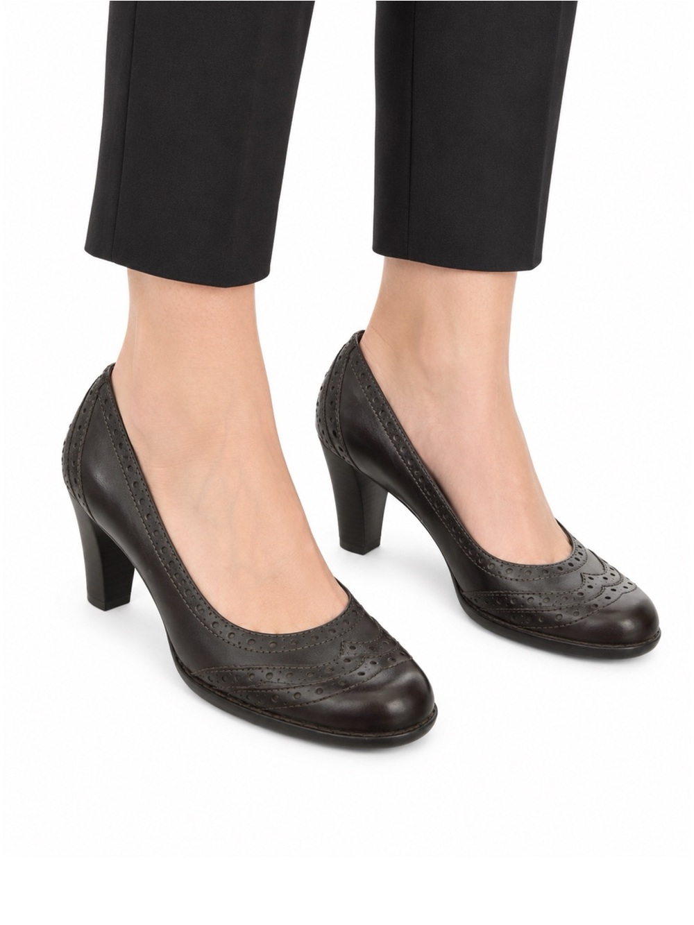 Size 8M Nine West Women’s Brown Leather Brogue Wingtip Pumps